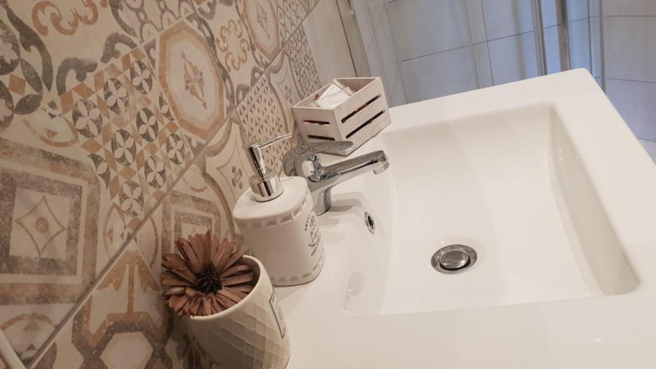 B&B Lumiere Roma Экстерьер фото